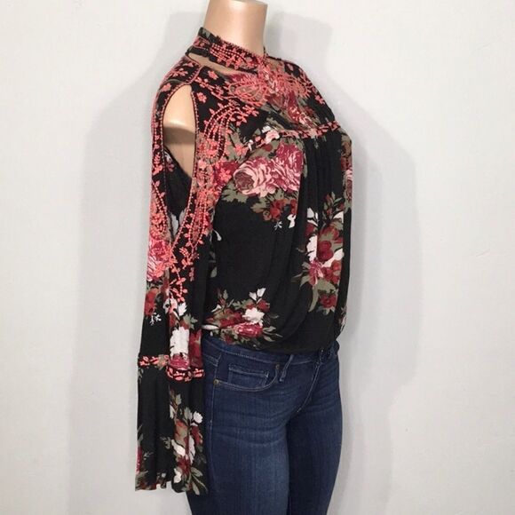 Free People linen blend floral top New - Picture 5 of 14